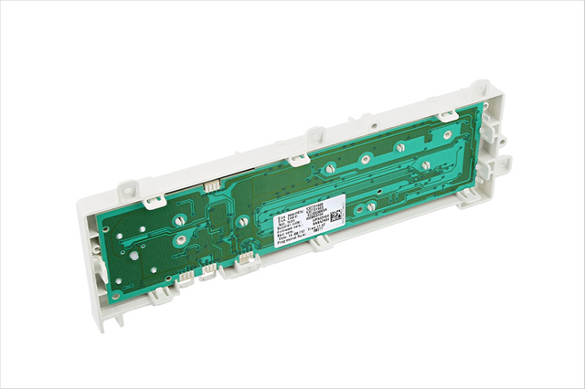 Interno dettagliato del pannello di controllo di Luphi Electronics per elettrodomestici intelligenti